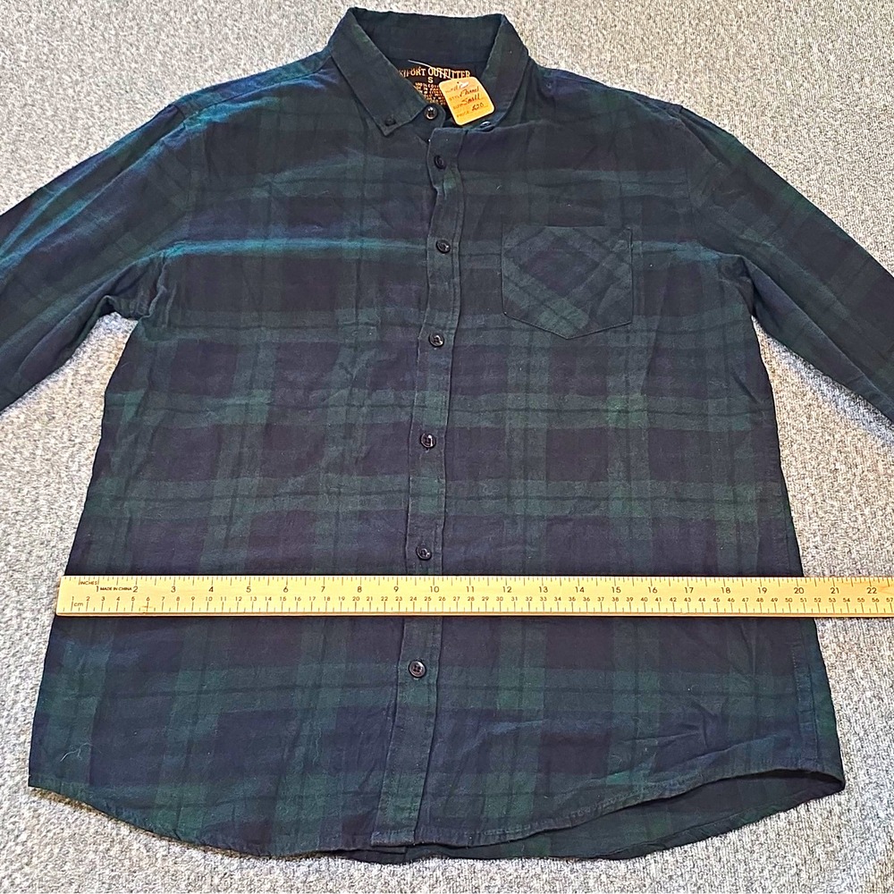 Comfort Outfitter Grinch Plaid Flannel Button Up Shirt Green/Black Pockets S